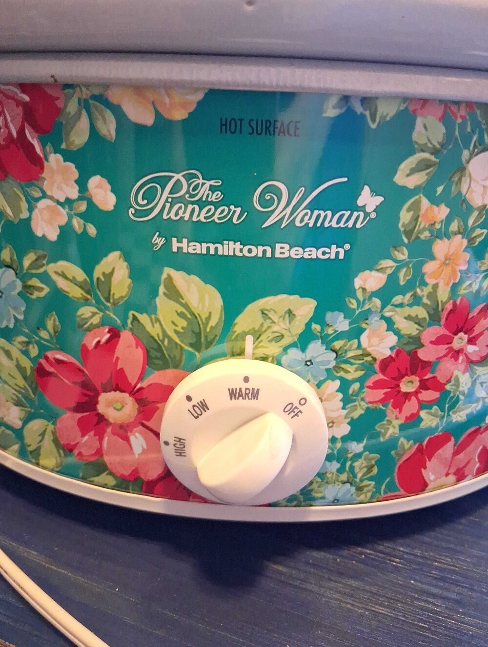 The Pioneer Woman 7-Quart Slow Cooker – Vintage Floral by Hamilton Beach